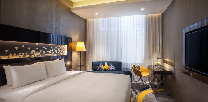 novotel-singapore-stevens-hotel-rooms-and-suites-featured-image-2